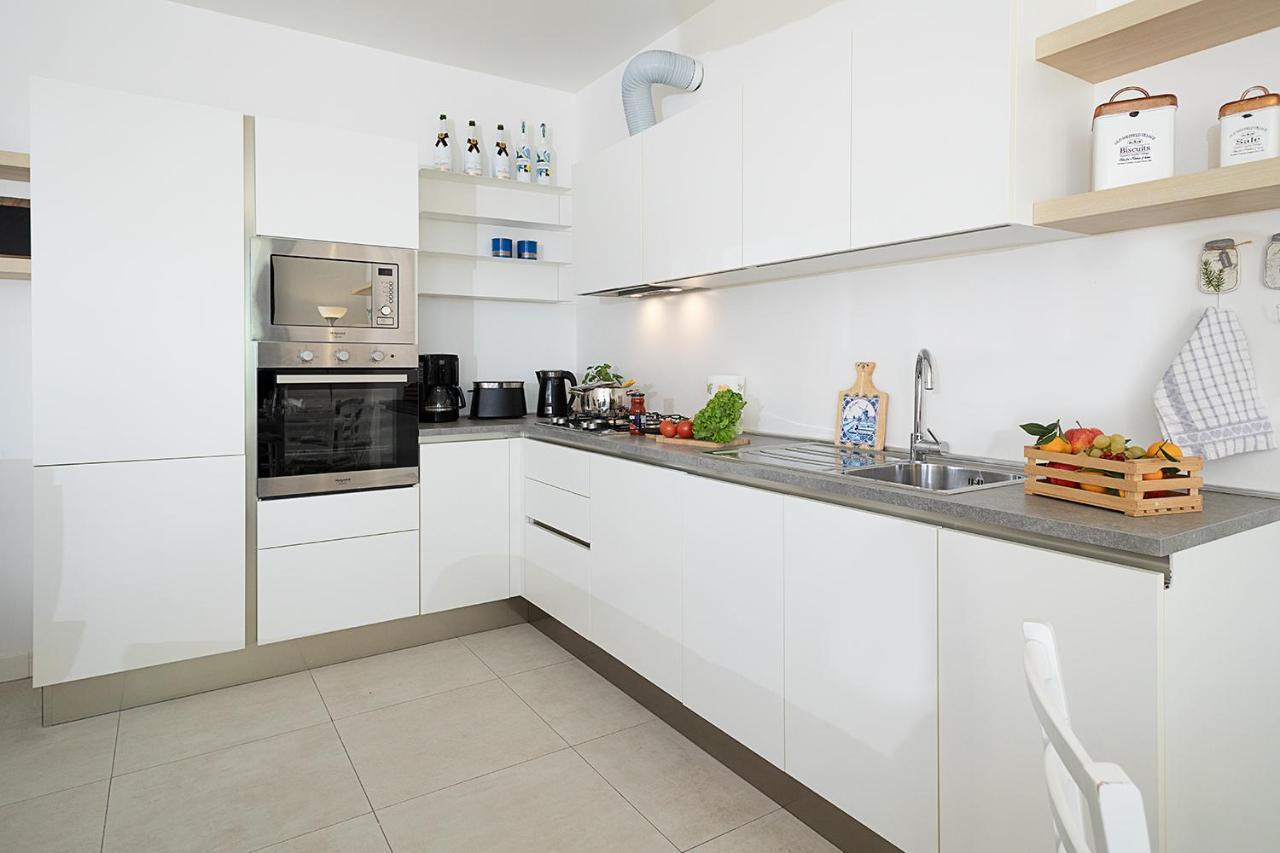 Apartment Brezza Di Lago - Regarda Travel Lazise Luaran gambar