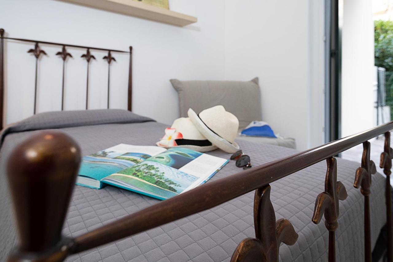 Apartment Brezza Di Lago - Regarda Travel Lazise Luaran gambar