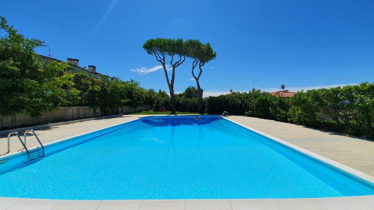 Apartment Brezza Di Lago - Regarda Travel Lazise Luaran gambar